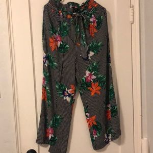 Who What Wear Floral Stripe Pants